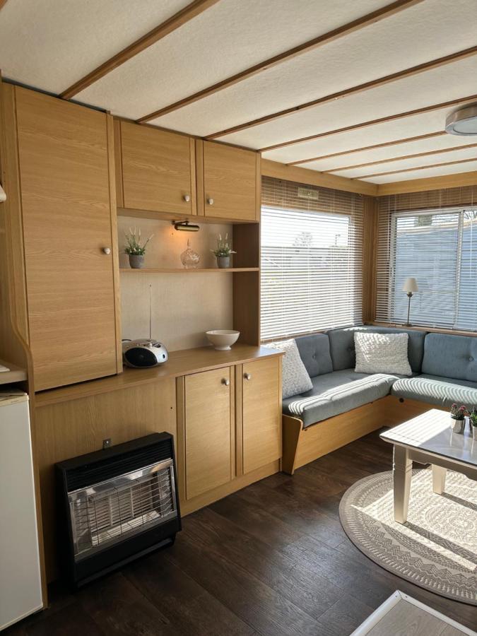 Gezellige Stacaravan Met Groot, Zonnig Terras! Belt-Schutsloot Exterior foto