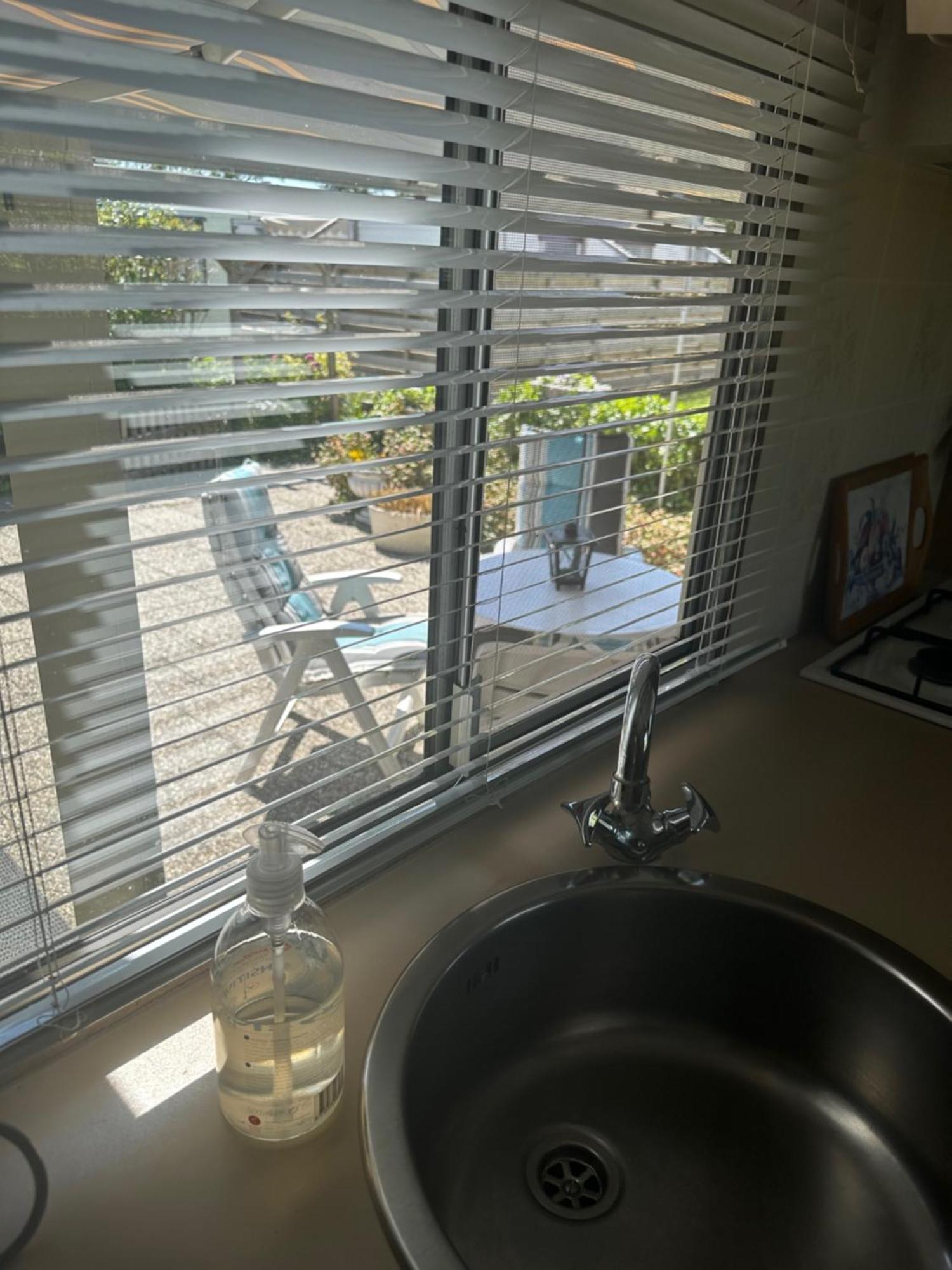 Gezellige Stacaravan Met Groot, Zonnig Terras! Belt-Schutsloot Exterior foto